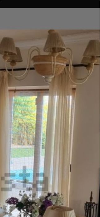 Luste em ceramica  com abajurs de tecido bege