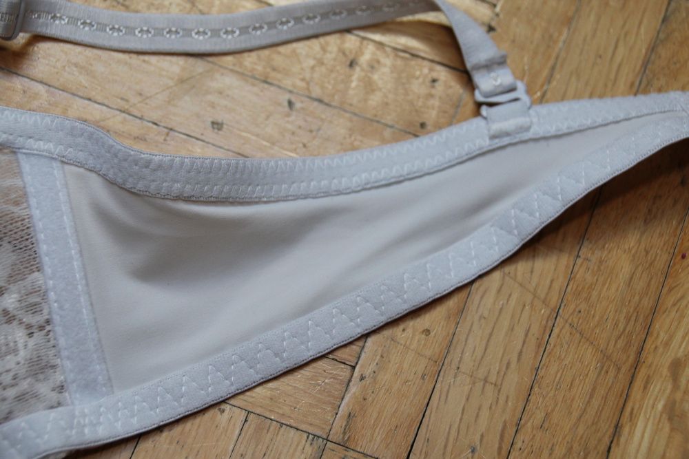 Biustonosz 75B, bialy, PushUp