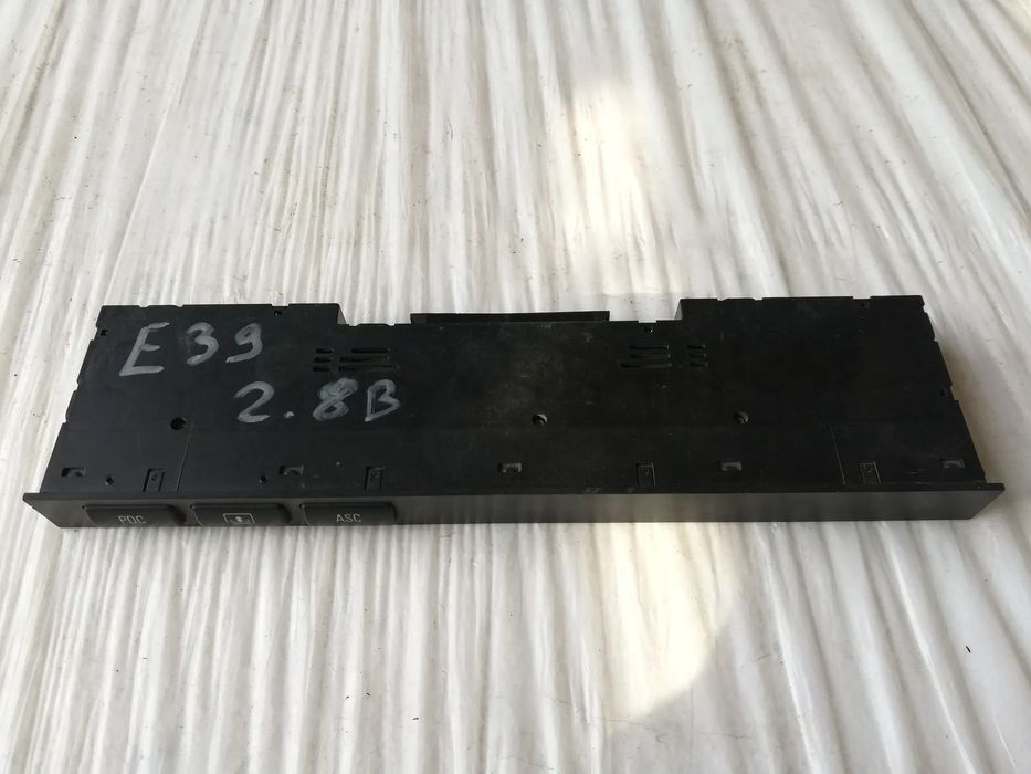 BMW E39 panel przycisk roleta elektryczna PDC ASC 8373714