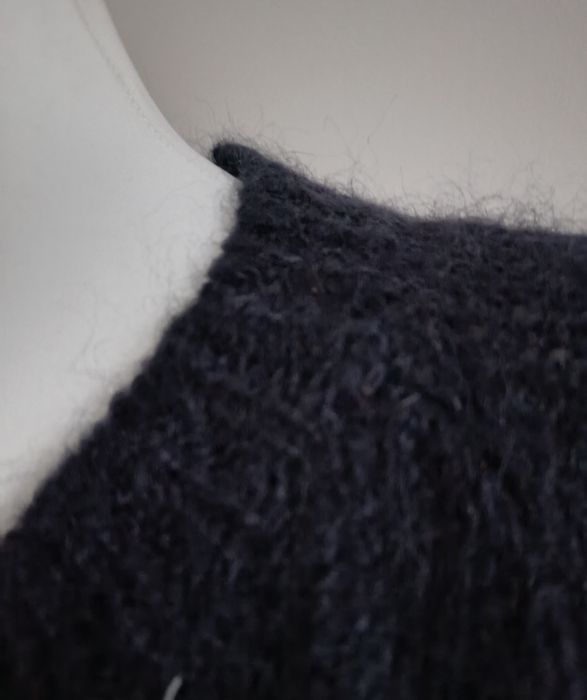 Sweter wełna puszysty granatowy okrągły dekolt  moher  Ganni 36