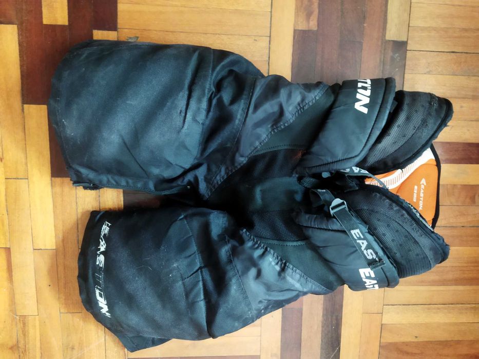 Продам хокейну форму