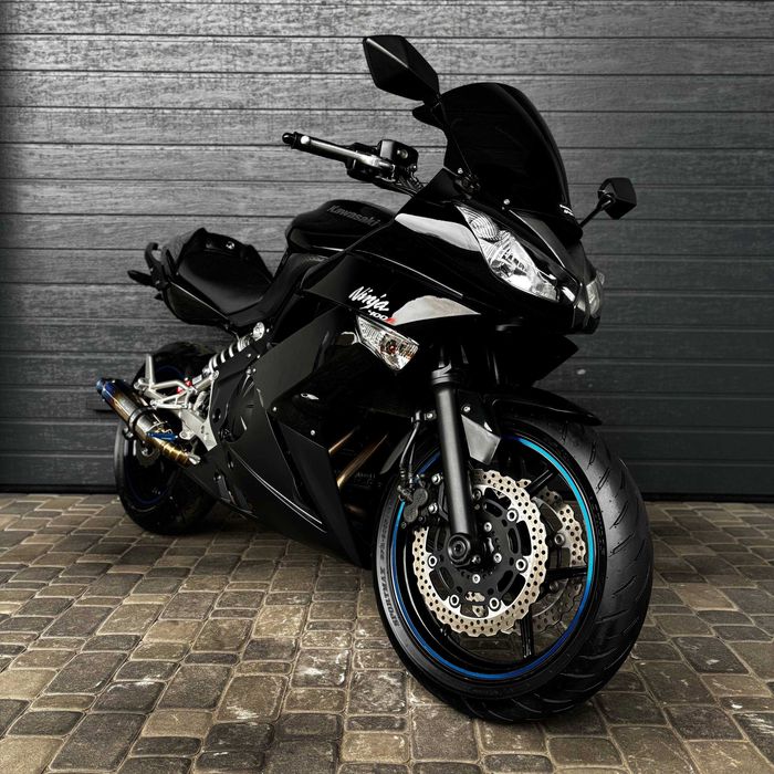 Продам мотоцикл Kawasaki Ninja 400R (0685)