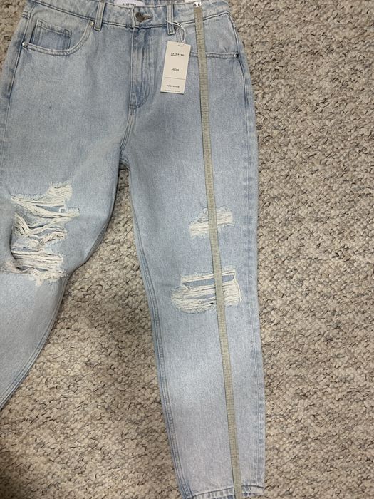 Джинсы рваные новые Reserved р.38