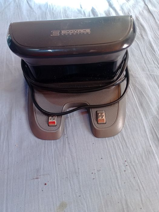 Stacja ładowania robota sprzątającego Ecovacs