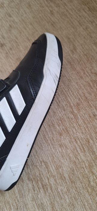 Кросівки adidas 35 розмір
