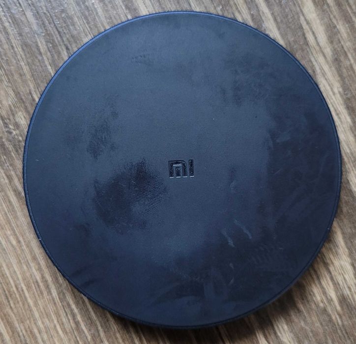 Xiaomi ładowarka indukcyjna 10W do telefonu WPC01ZM czarna okrągła BDB