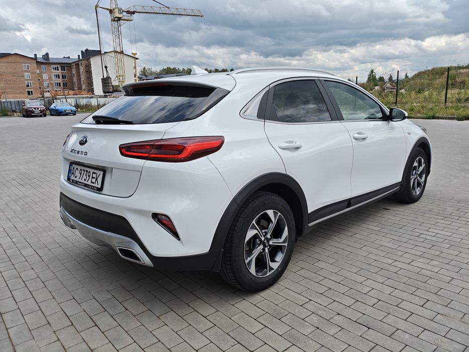 Продам власний Kia XCeed Business 2020 року.