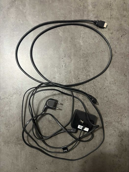 Monitor Samsung 24″ Full HD Curvo – Bom Estado