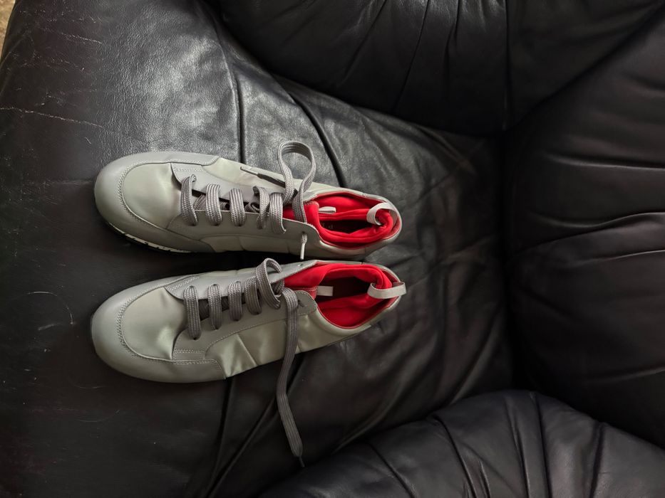 Кроссовки Прада, серые, новые