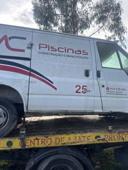 porta lateral Ford Transit ano 2002