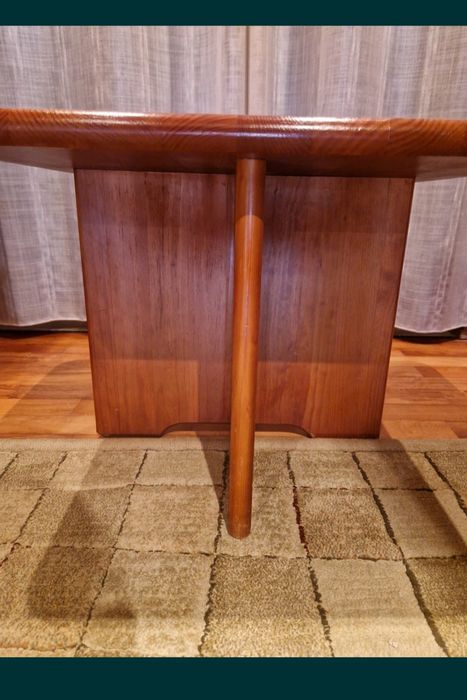 Mesa de apoio Cerne