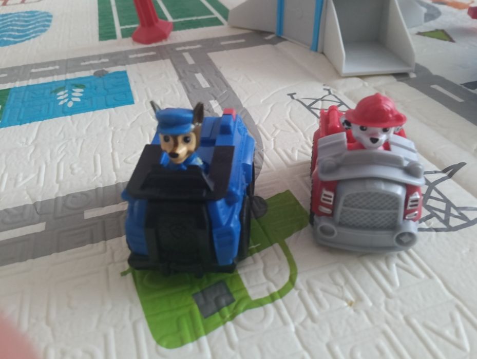 Baza psi patrol 2 autka