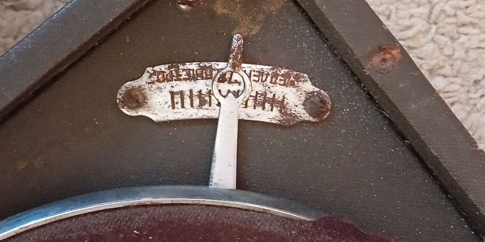 Патефон. Завод им. Молотова