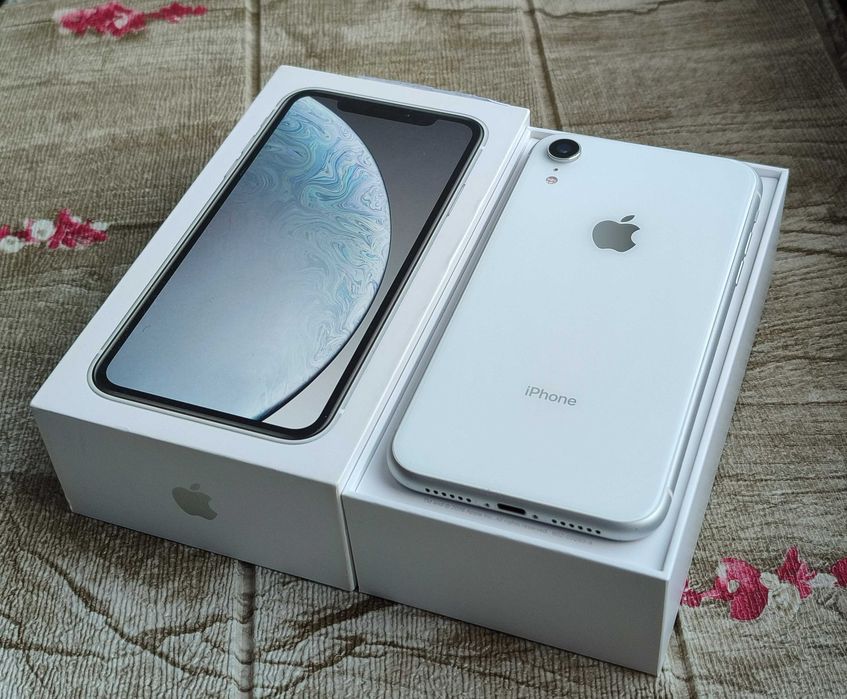 iPhone XR 64 White идеальное состояние в оригинале айфон хр