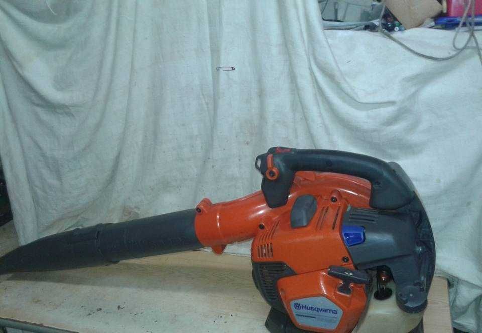 Dmuchawa do liści śniegu śmieci HUSQVARNA 525 BX PROFESSIONAL jak nowa