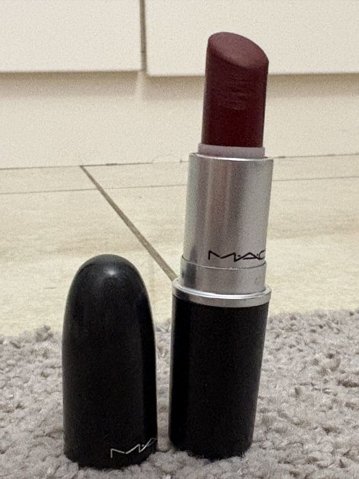 Mac diva ruby woo syrup