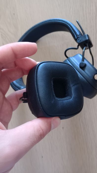 Fones Marshall Major V Pretos - Como Novos + Caixa e Cabos Originais