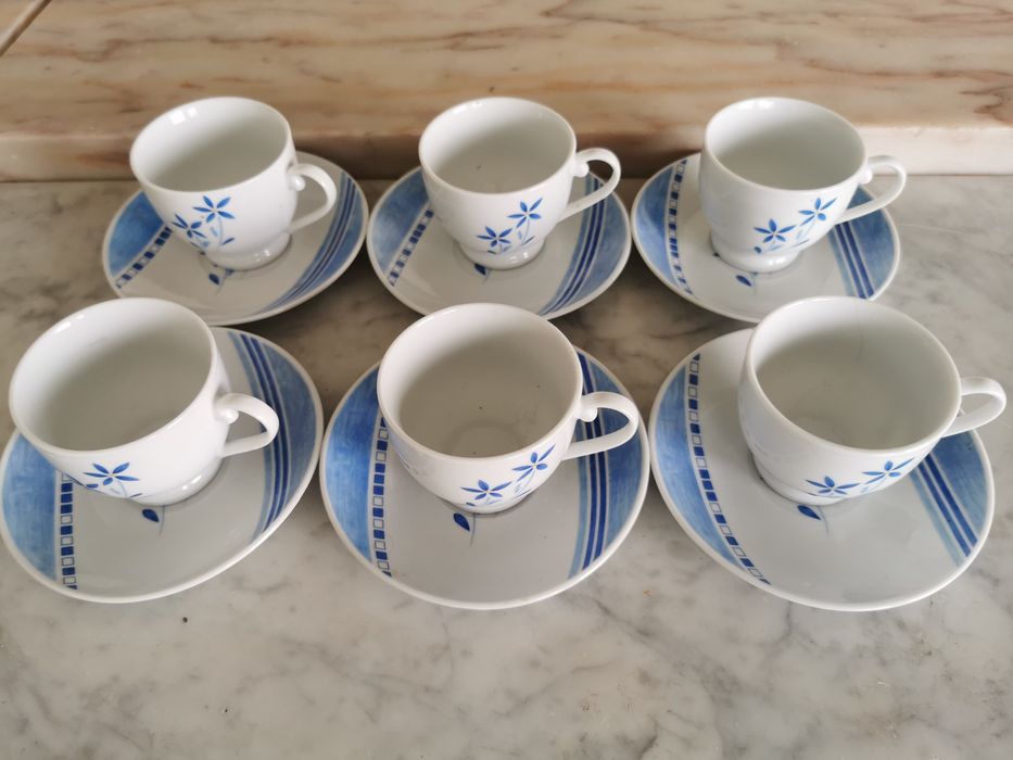 Serviço de Café (12 Peças) - NOVO