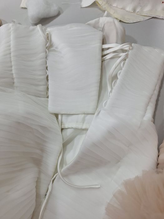 Вечірні сукні . Пайєтка  беж. Драпіровка. Айворі.Пудра.Міні .корсетні