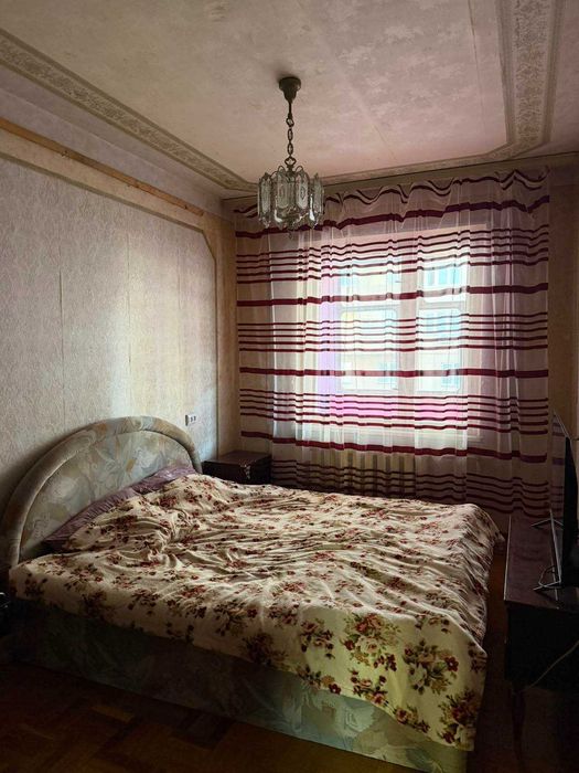 Продаж квартири м. Бориспіль, 3-к