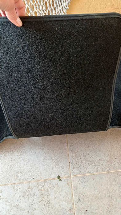 Tapetes para automóvel