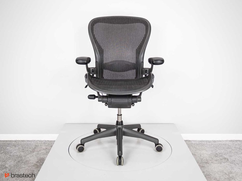 Fotel biurowy Herman Miller Aeron Classic rozmiar C odnowiony