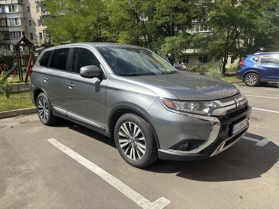 Mitsubishi Outlander 2019