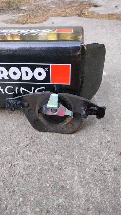 Tarcze Zaciski Klocki BMW E60 525