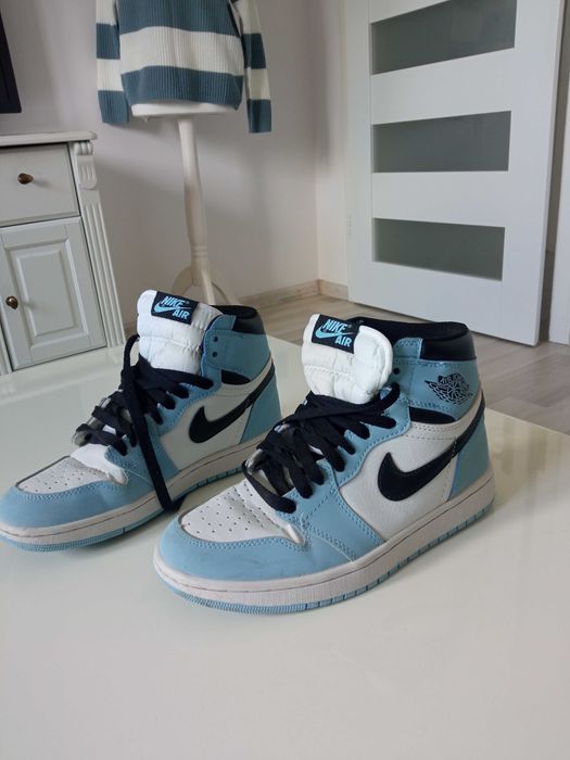 Nike Air wyższe sportowe buty damskie r 39 wkład 24,5cm