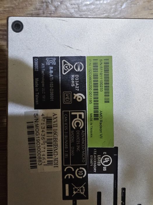 Amd radeon VII(radeon 7) 16gb HBM2