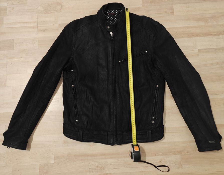 Sprzedam skórzaną kurtkę Levi's