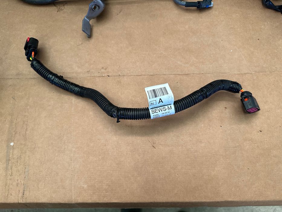 CABLAGEM DO MOTOR 1.5 DCI NISSAN QASHQAI J11 J18 \ 24011HV80A