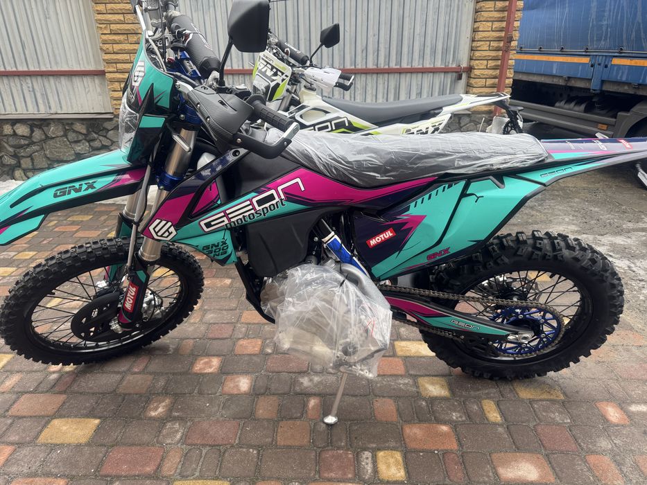 Новинка 2025 Geon Dakar GNX Gns 300 nb Ybs