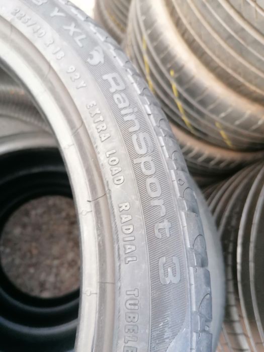 225/40/18 Uniroyal 2023 rok