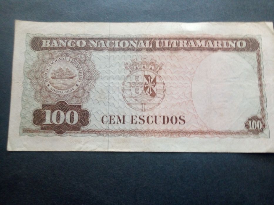 2 notas 20$ e 100$ TIMOR 1967 e 1963 belas e raras VER FOTO
