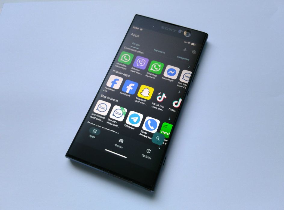 Sony Xperia XA2 + Lineage