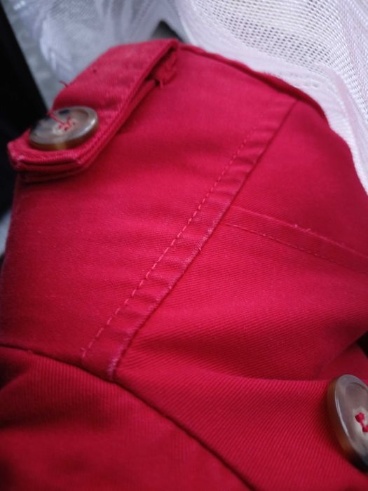 009/Płaszcz damski wiosna-jesień Camaieu czerwony rozm 40