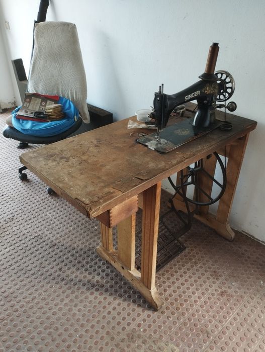 Máquinas de costura Singer