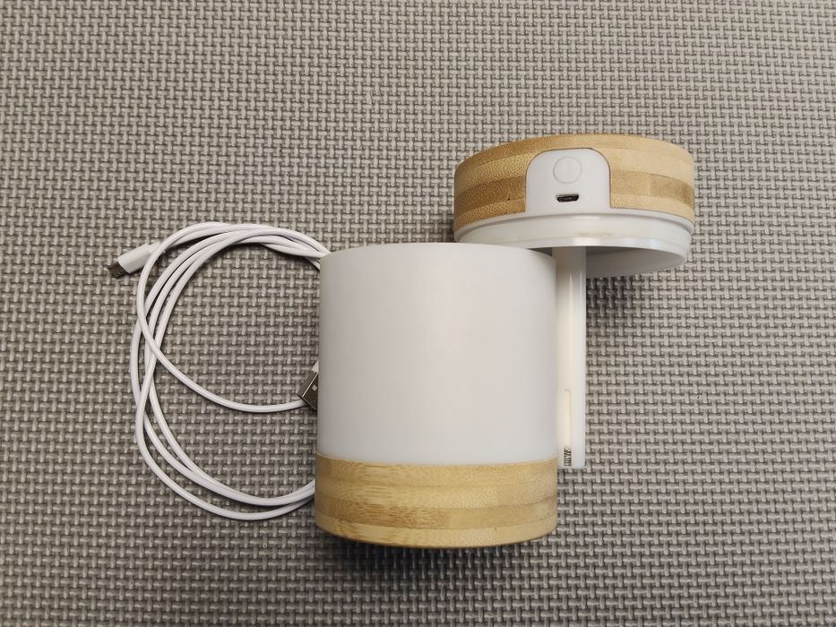 Firmowy dyfuzor na olejki eteryczne