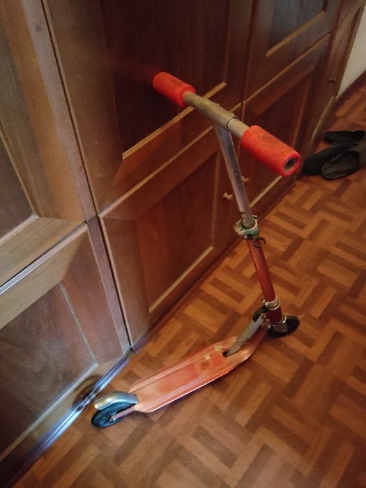 Продам детский самокат