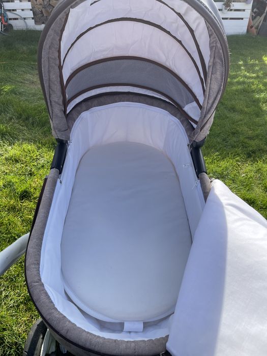 Sprzedam mało uzywany  wozek Adbor Ottis 2 w 1