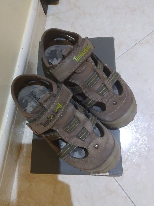 Sandálias Timberland nº 30