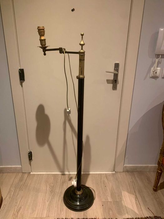 Candeeiro de pé extensível