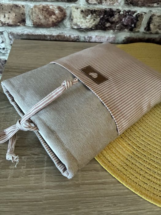 Otulacz etui na książkę handmade