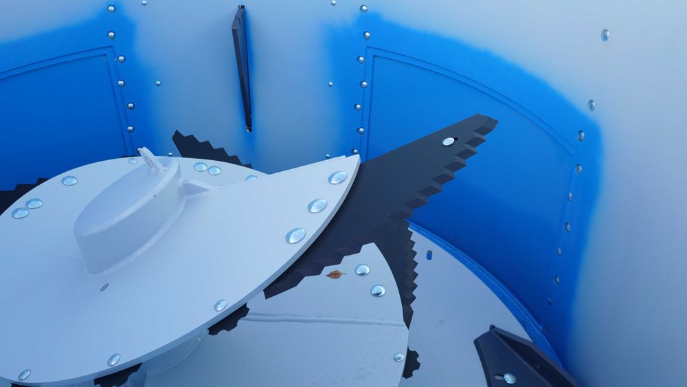 Wóz paszowy EUROMILK RINO FX 1000 HD [10m3]