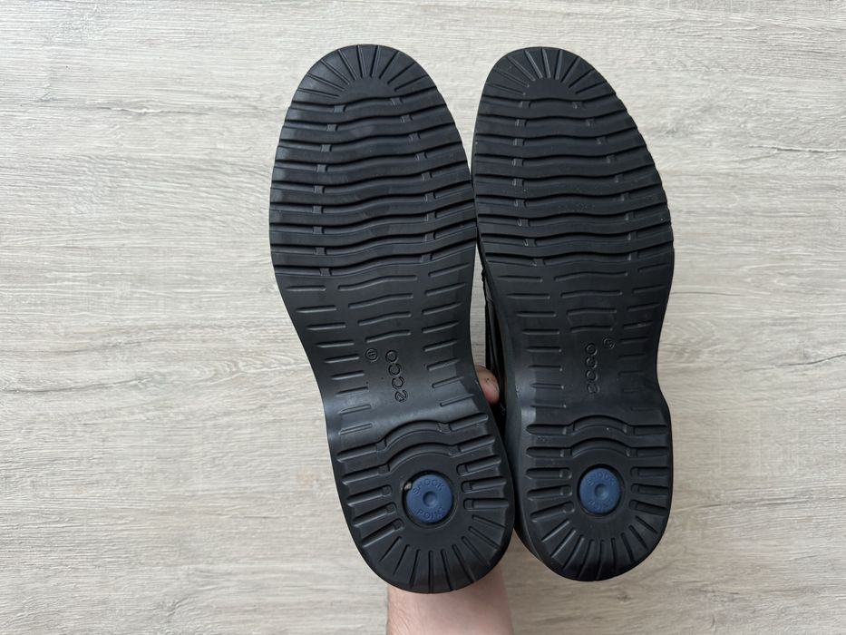 Чоловічі шкіряні туфлі ecco bally geox