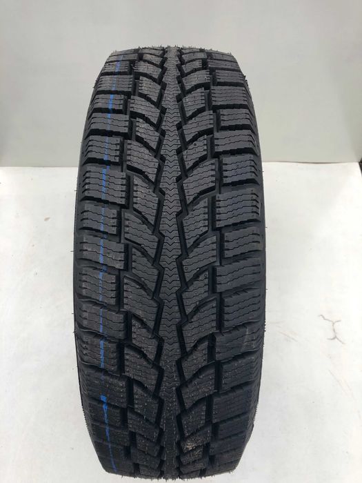 Шина зимова 225/65 R16C 109/107T резина зимня NHK MYKI POLAND