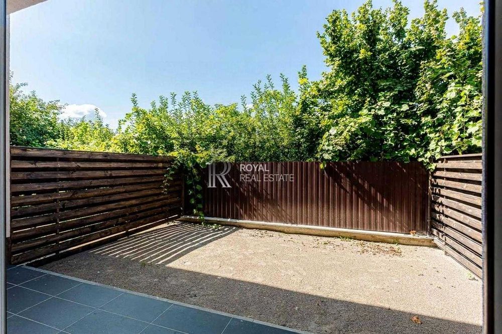 Продаж Таунхаус Гатне 180 м² 3 сотки 3 кімнати Бомбосховище Двір 50 м² 2 паркомісця 20 хв до метро Теремки