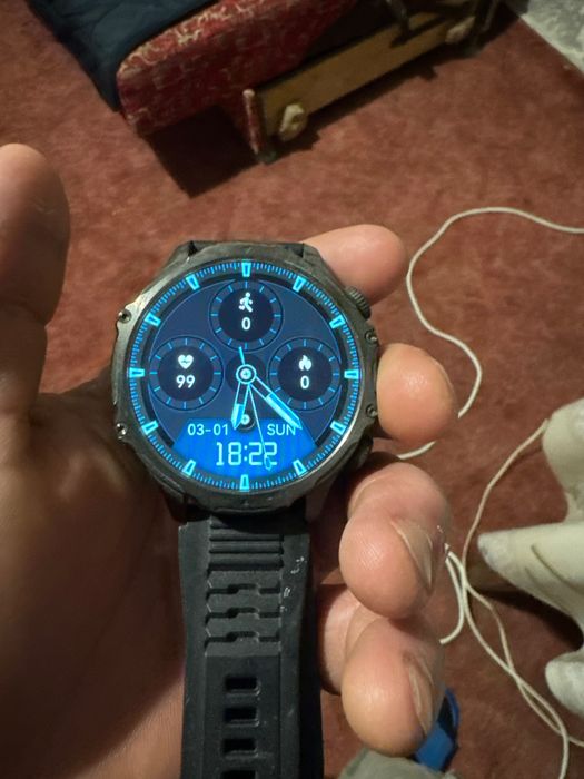 Продам музыкальный центр сони, и смарт часы)