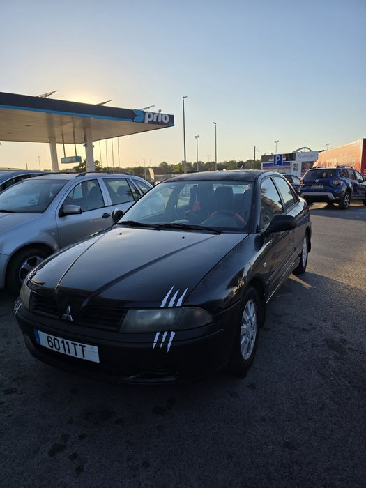 Mitsubishi Carisma 1.3 gasolina — photo 4